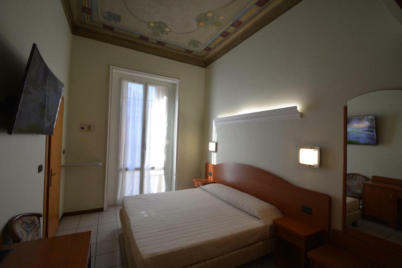 Soana City Rooms Génova Exterior foto